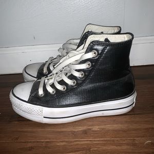 Platform converse